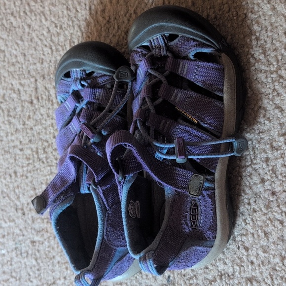 Keens Purple Sandals Size Girls 1 - Picture 7 of 10